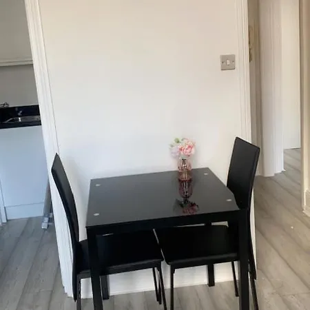 Spacious 2 Bedroom Flat In Paddington London Exterior foto